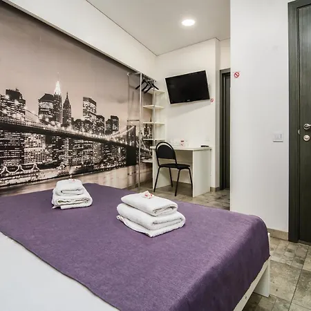 Skyhome Mini-hotel