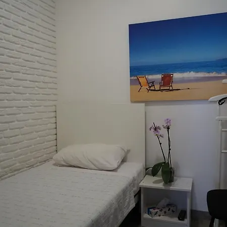 Skyhome Mini-hotel 3* קייב