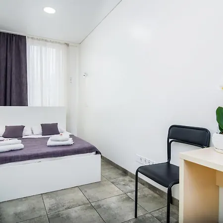 Skyhome Mini-hotel